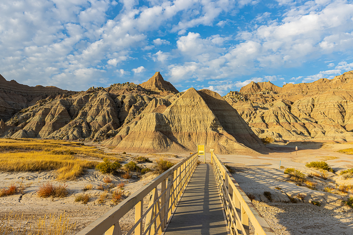 Best Hikes in Badlands National Park 1