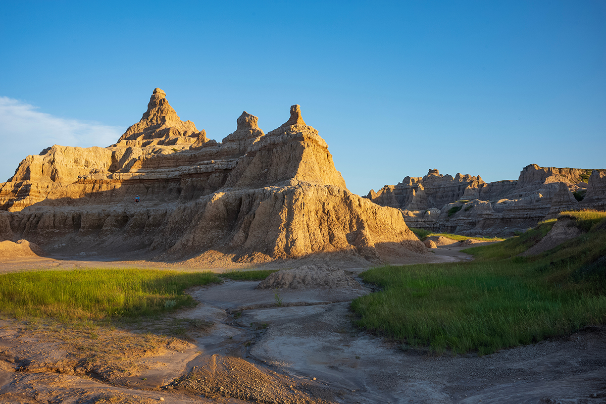Best Hikes in Badlands National Park 3
