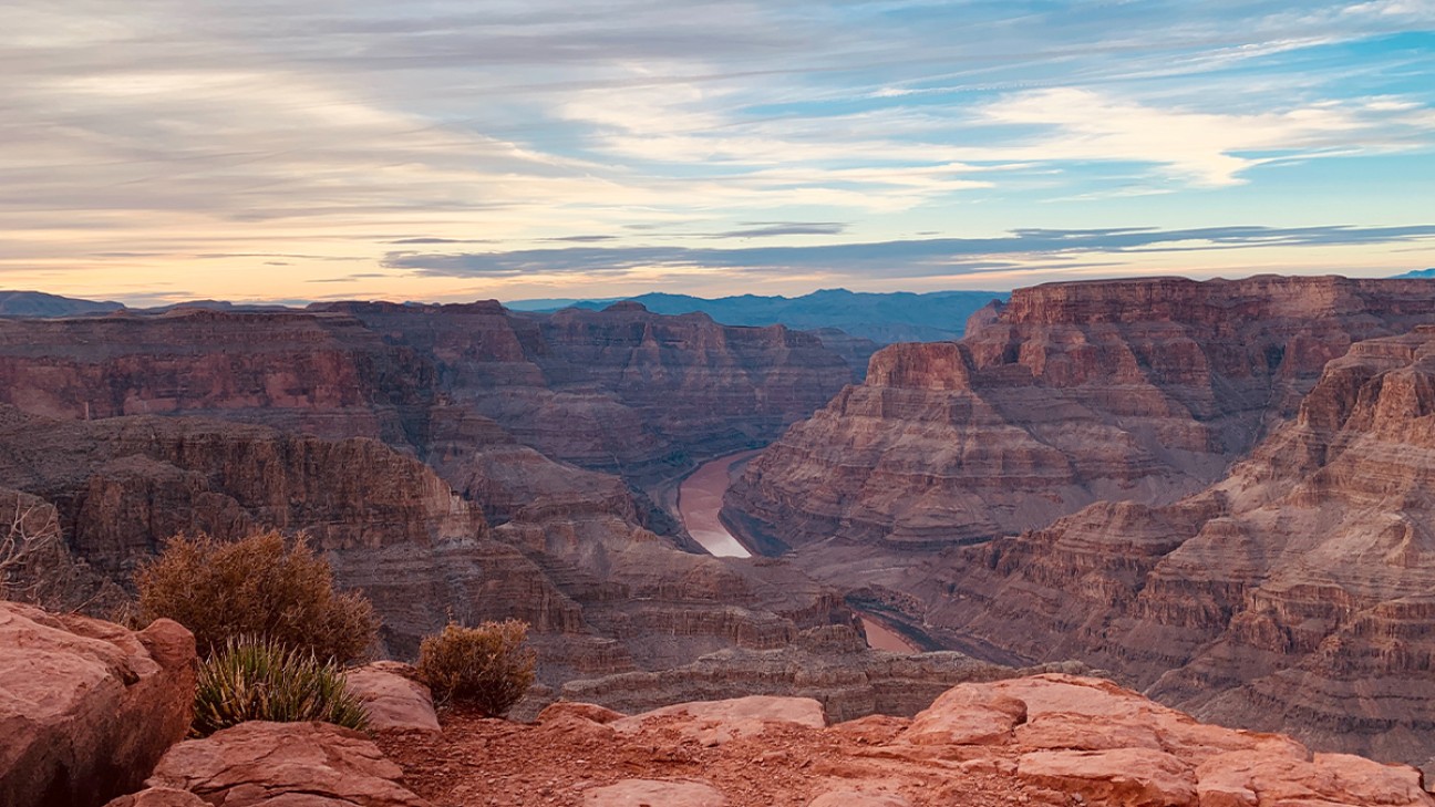 The Grand Canyon National Park Travel Guide - Planning Your Visit FI