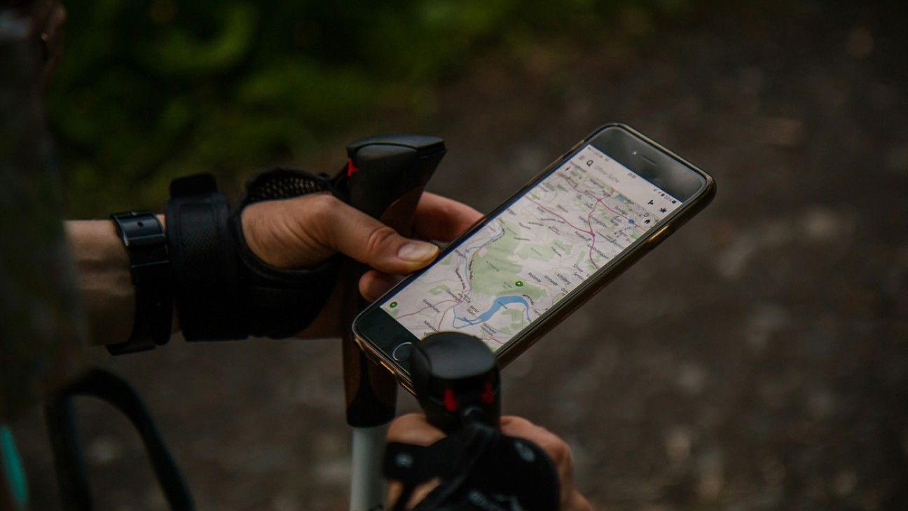 Best Apps for Hiking  fi