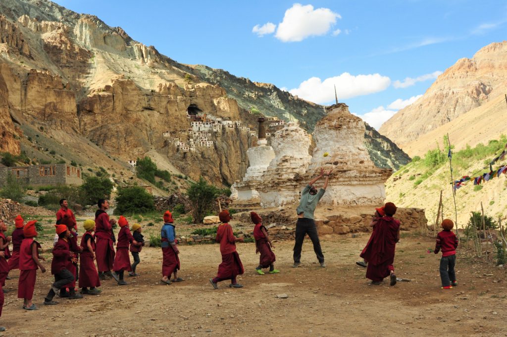 India_Trekking_Zach_Children