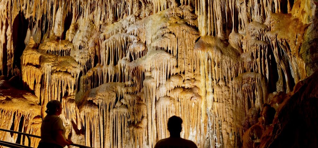 KartchnerCavern ShieldsFormationThroneRoom KartchnerCavern ShieldsFormationThroneRoom