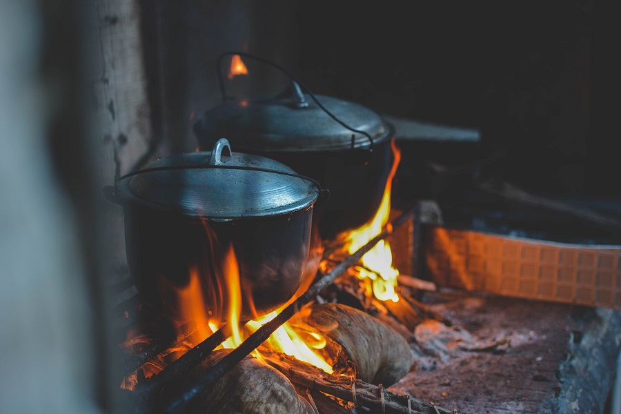 two black casseroles