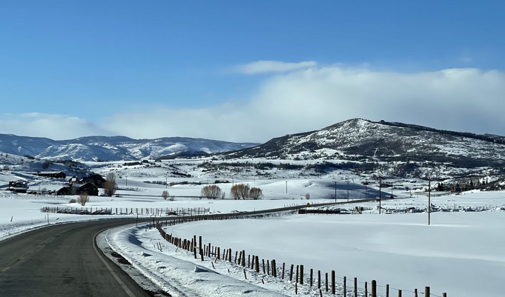 VistaVerdeRanch DriveLandscape