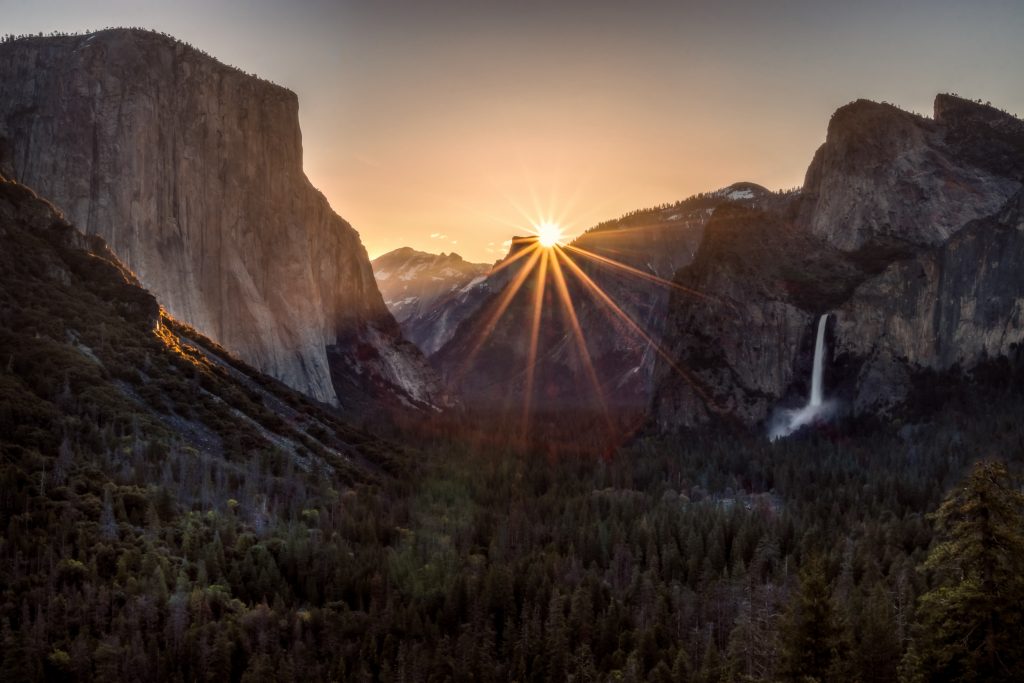 Tunnel View Sunrise Yosemite National Park KÜHL Clothing