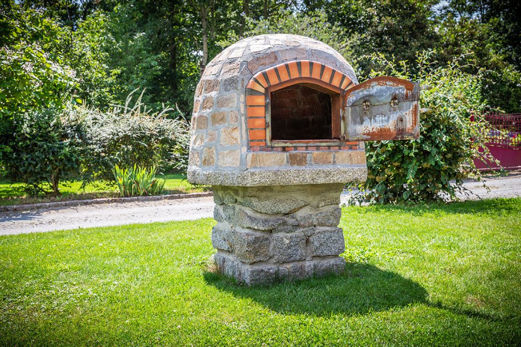 Outdoor Pizza Oven