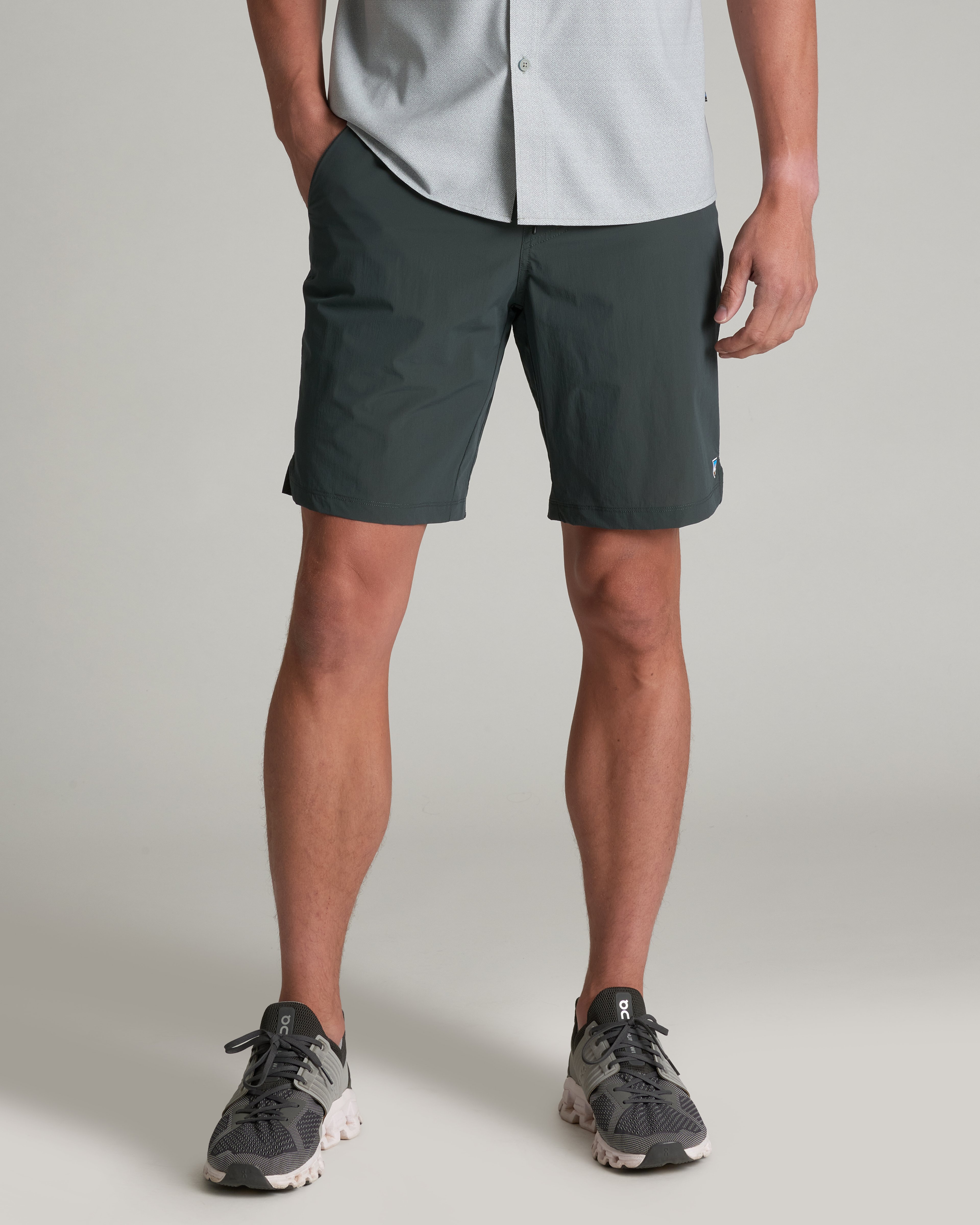 KUHL Dynamo Short With Liner CARBON Front